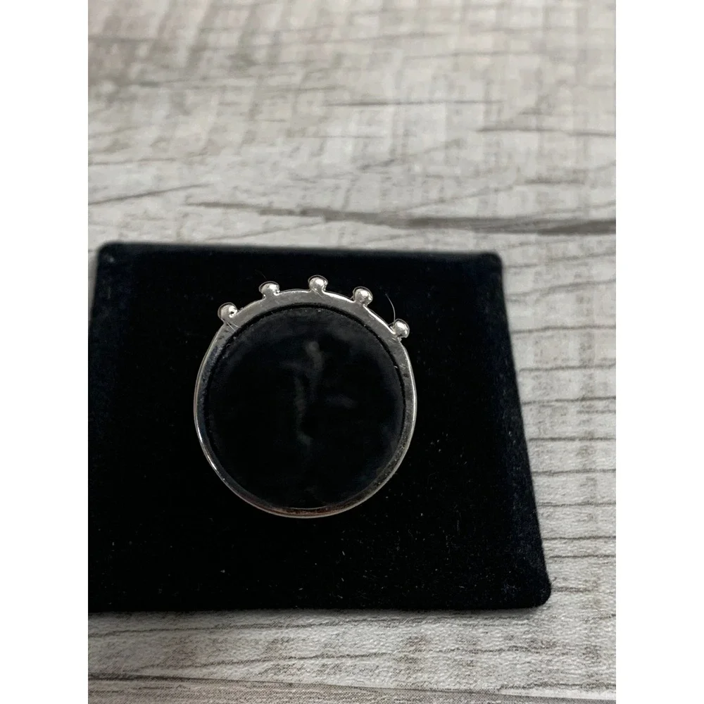 N/A minimalist silver